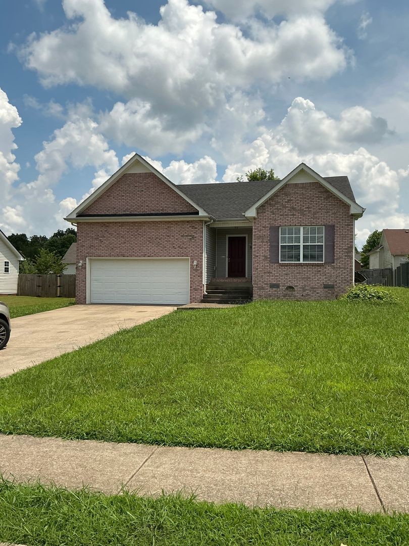 2770 N Whitfield Rd Property Photo 2