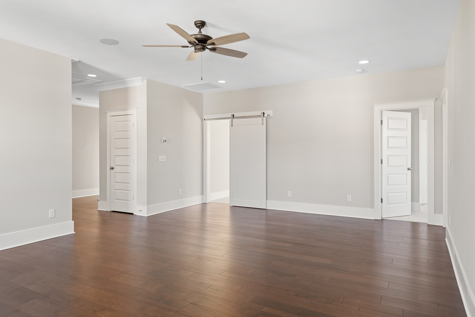 642 Conifer Drive Property Photo 11