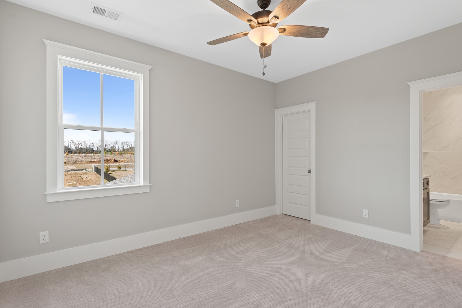642 Conifer Drive Property Photo 12