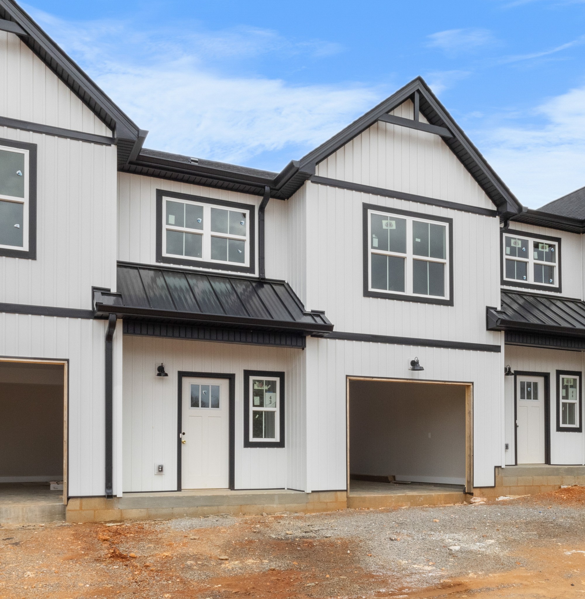 166 Sango Dr Property Photo 1