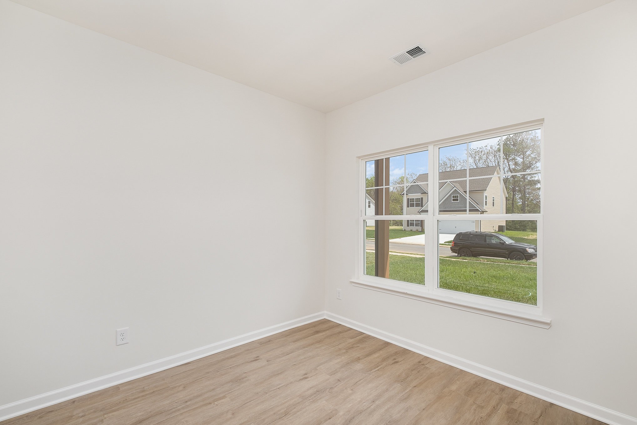 201 Hannah Lee Hill Property Photo 4