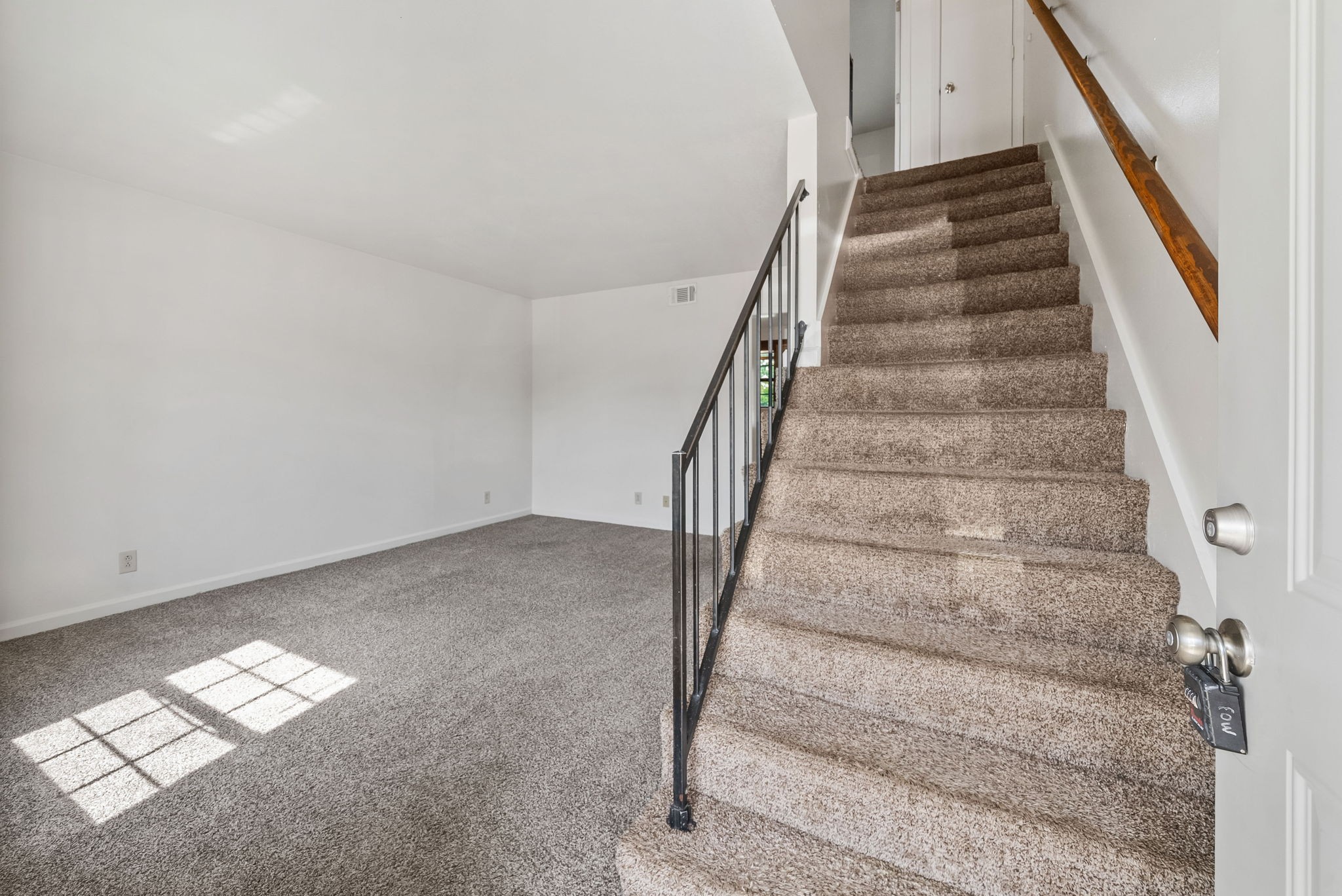 276 Northridge Drive Property Photo 2