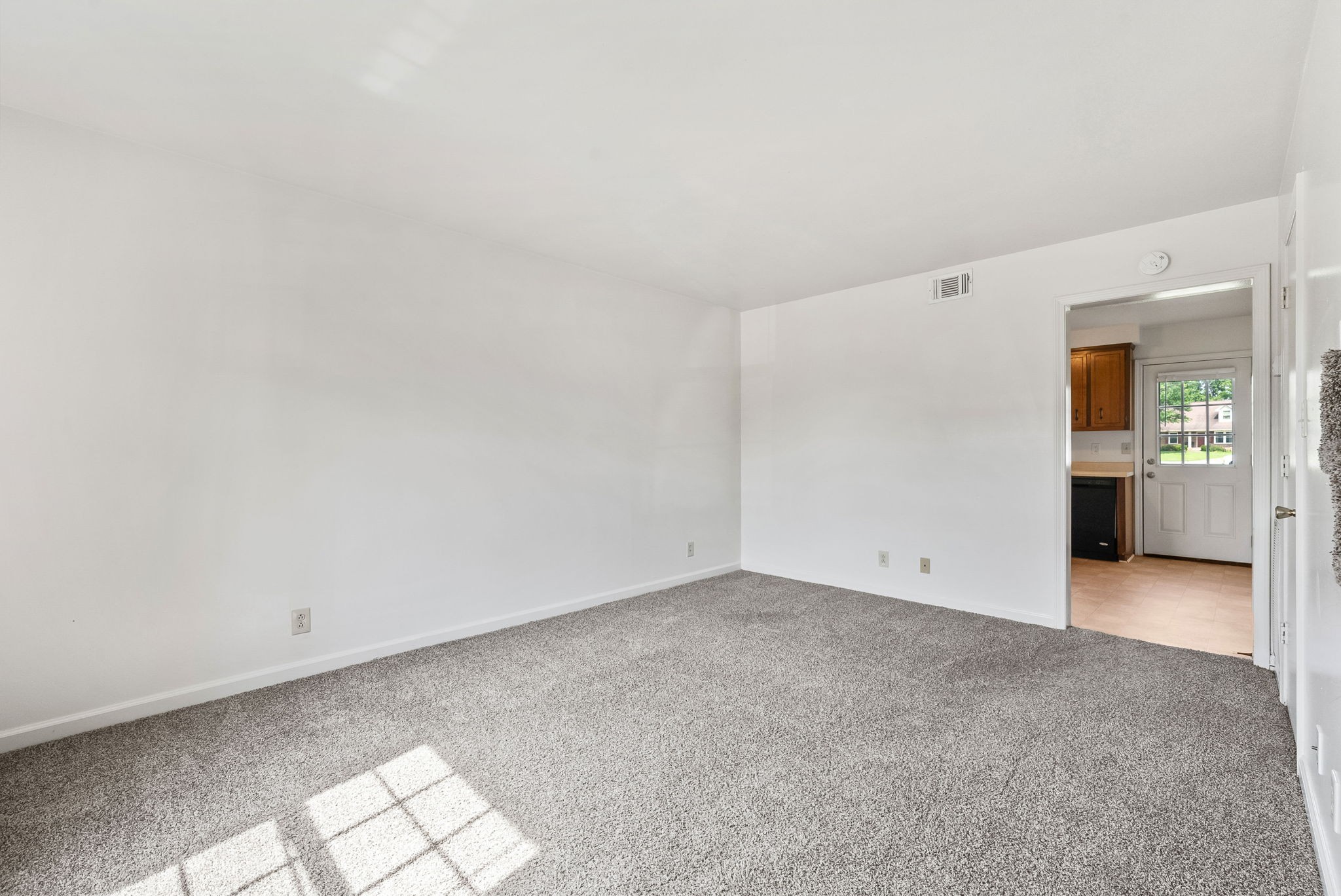 276 Northridge Drive Property Photo 3