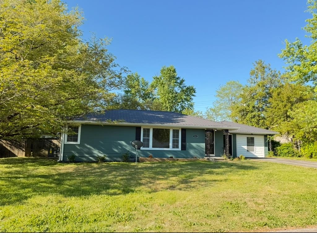 311 Ginnie Ln Property Photo