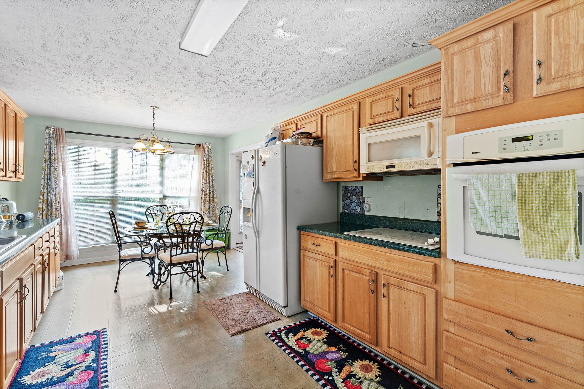 1220 Waverunner Ct, W Property Photo 6