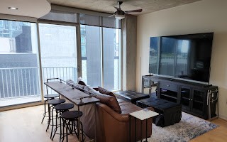 301 Demonbreun St Property Photo 1