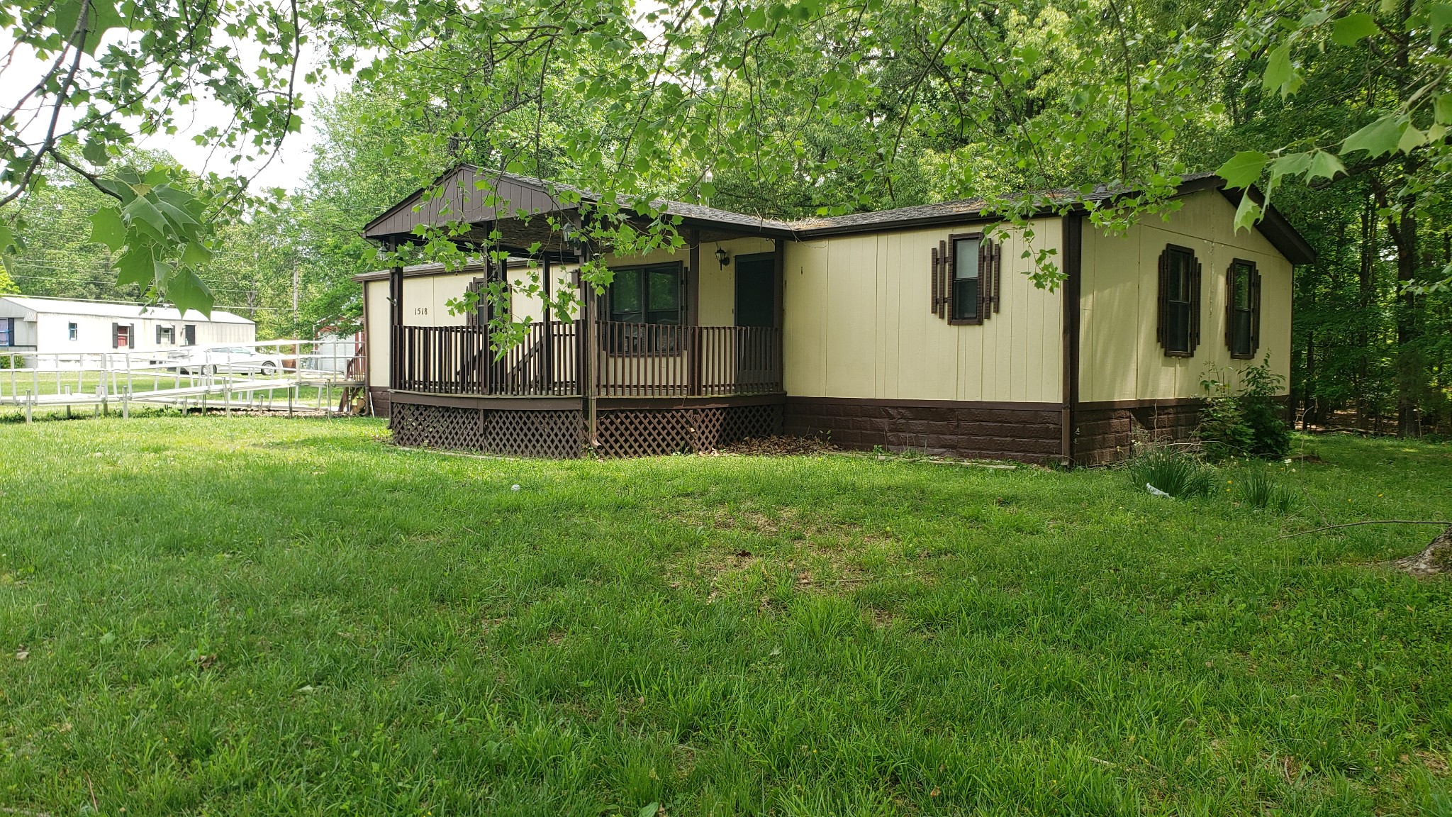 1518 Armstrong Dr Property Photo