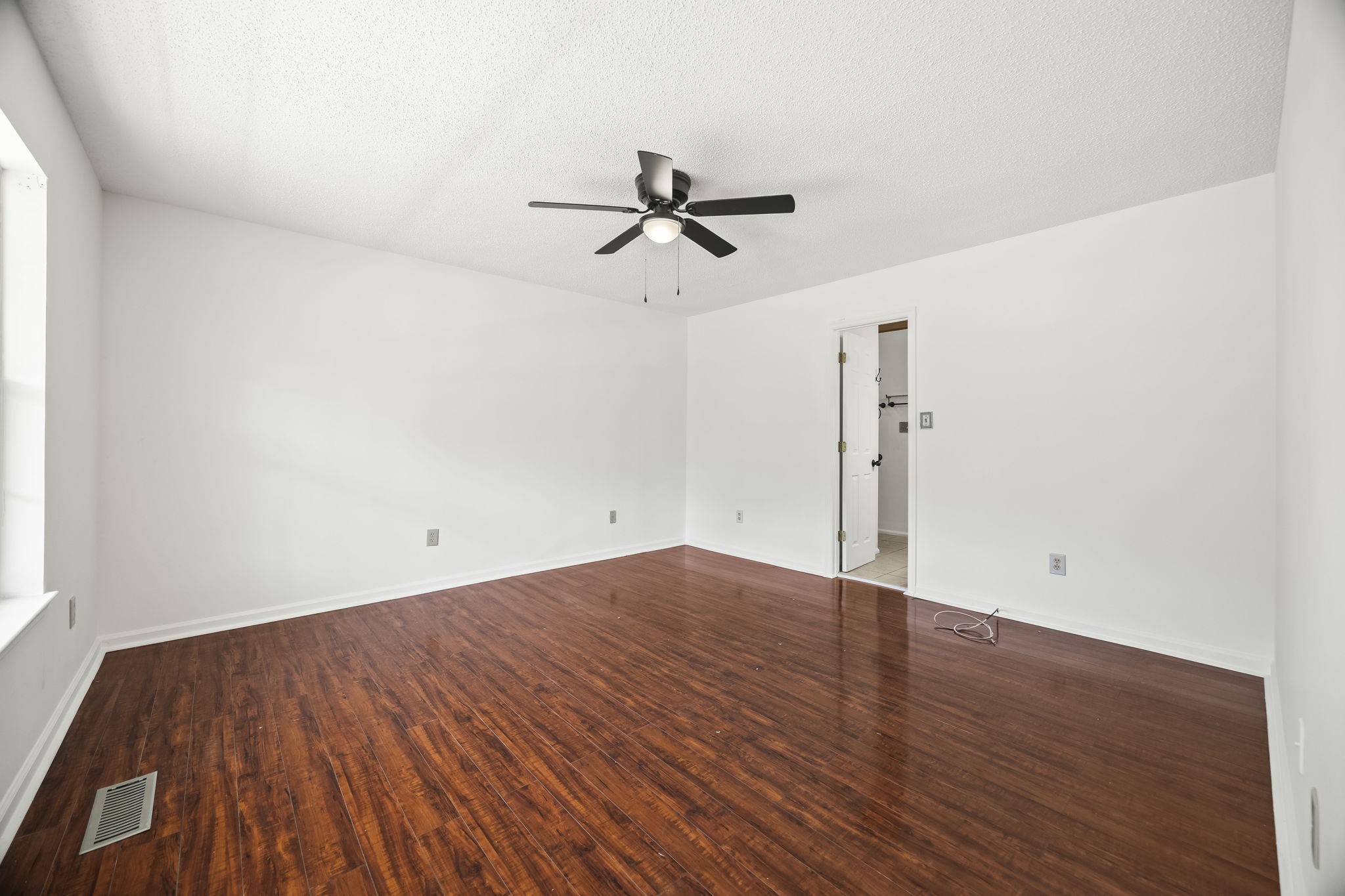 413 Bradford Cir Property Photo 13