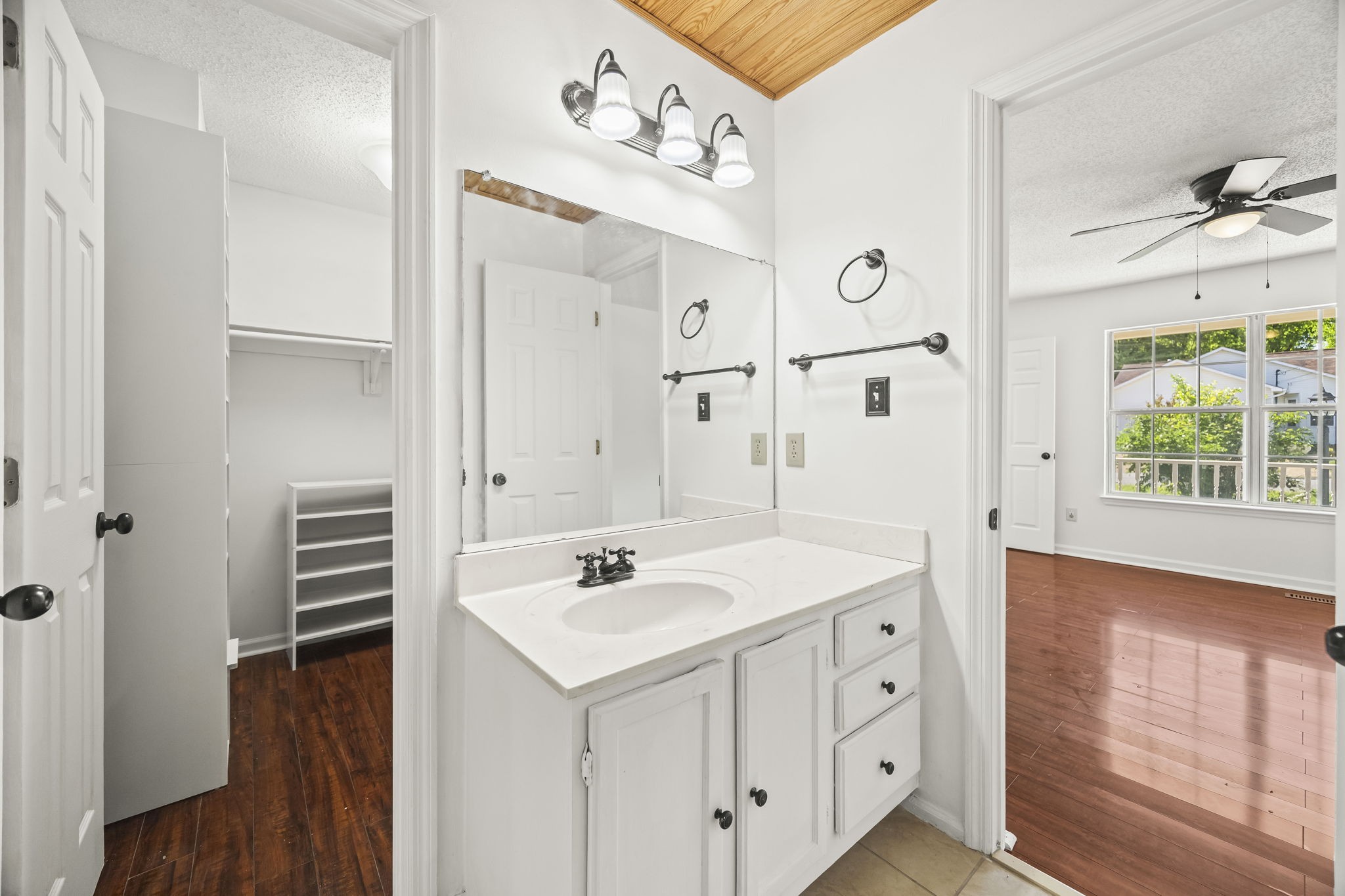 413 Bradford Cir Property Photo 15
