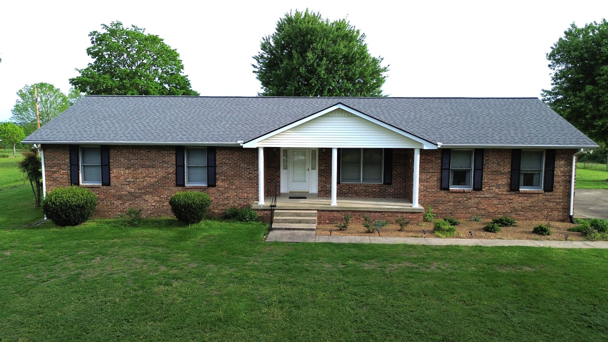 255 Douglas Ln Property Photo 1