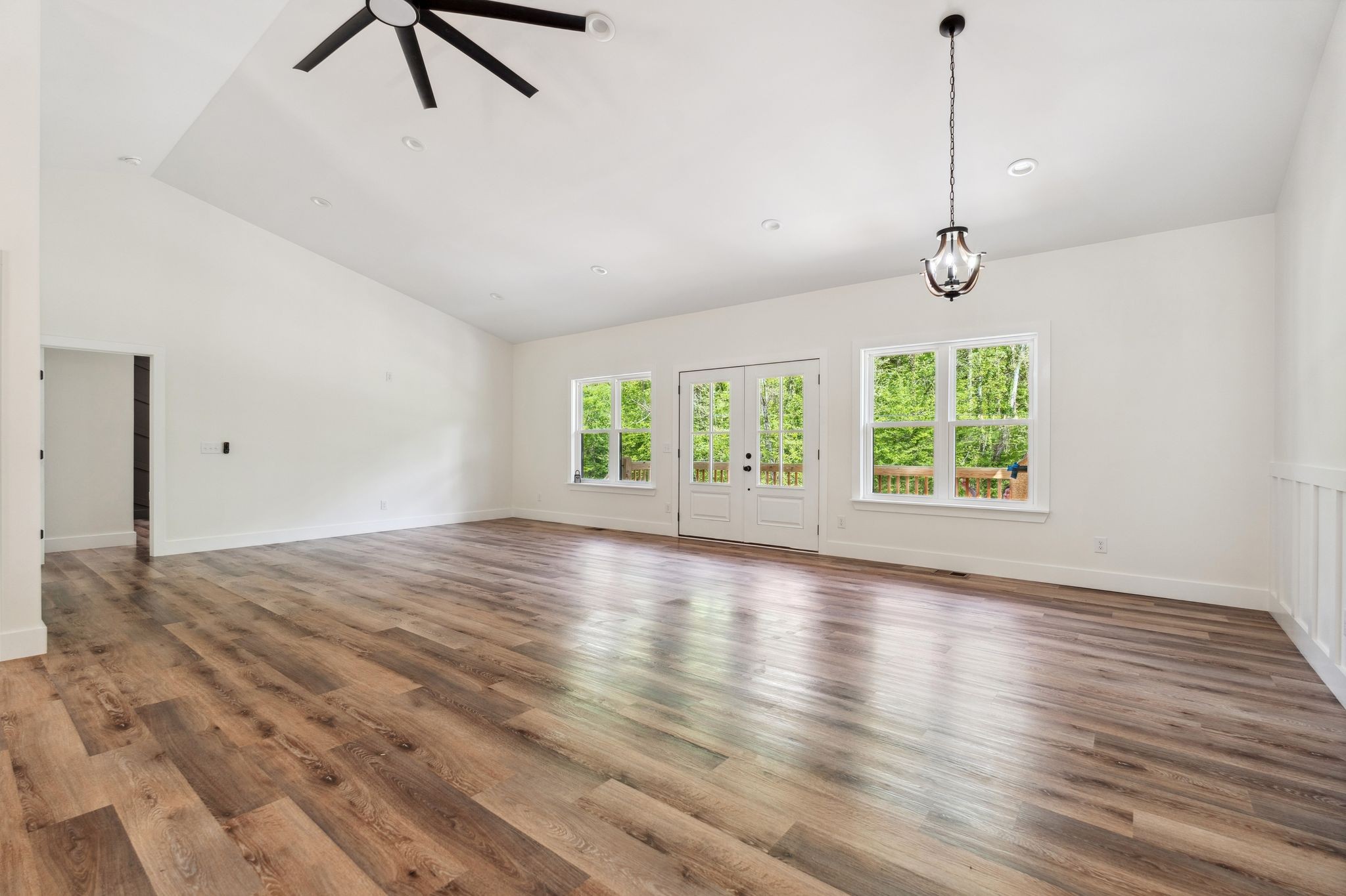 45 Kemp Hollow Rd Property Photo 6