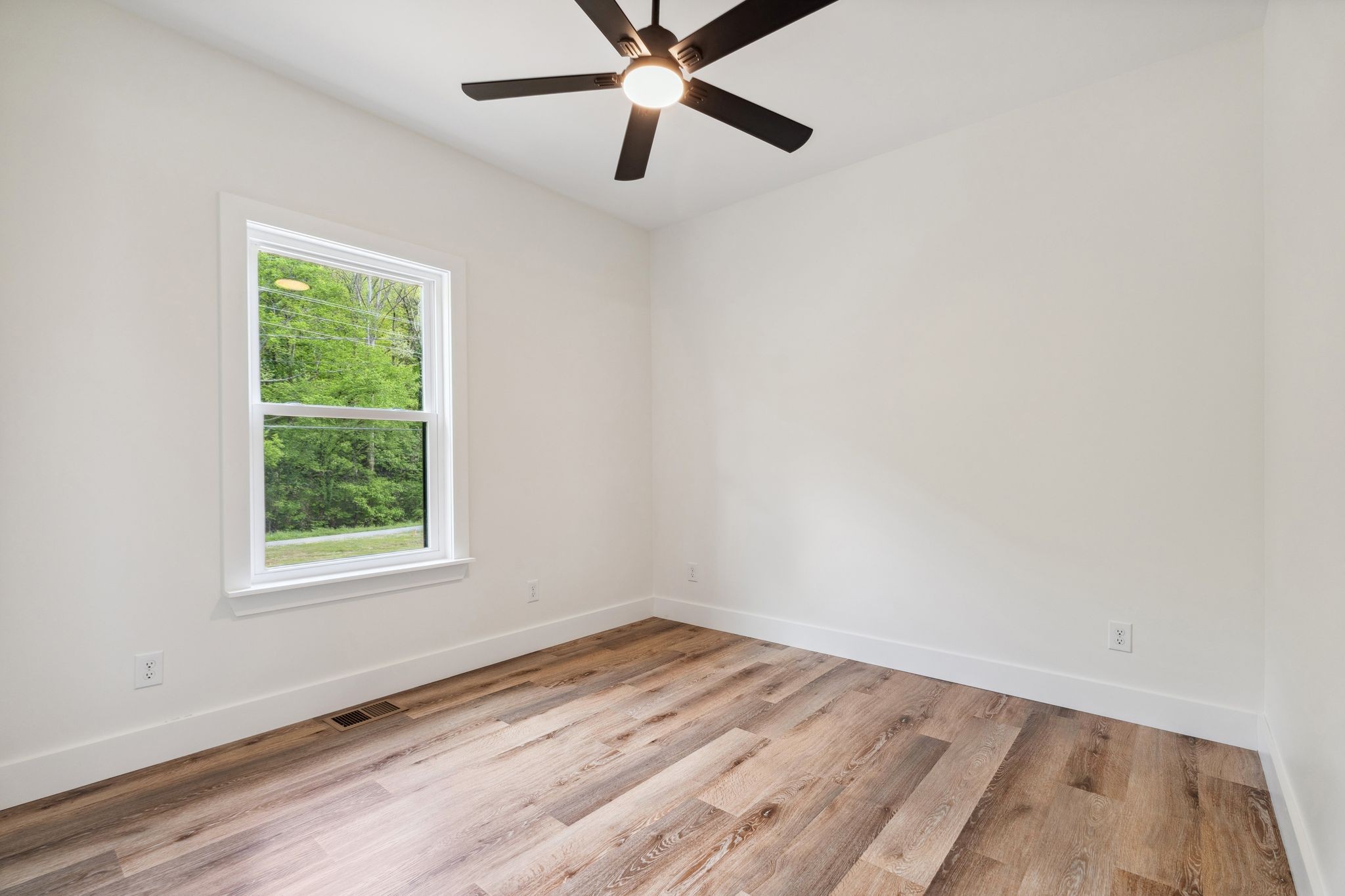 45 Kemp Hollow Rd Property Photo 23