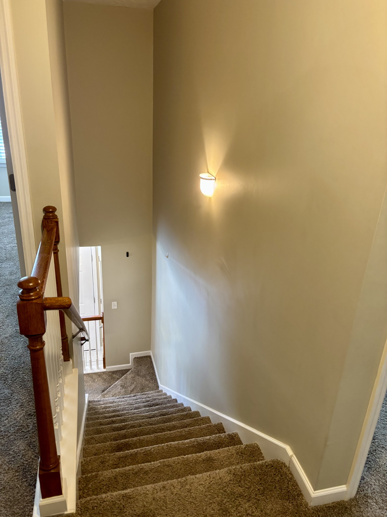 409 Compton Ln Property Photo 21