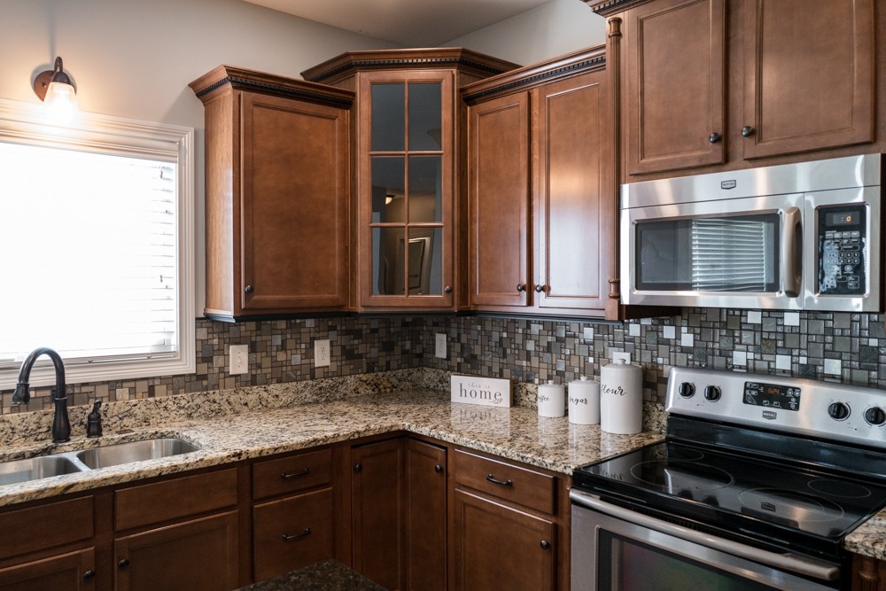 1061 Willow Cir Property Photo 7