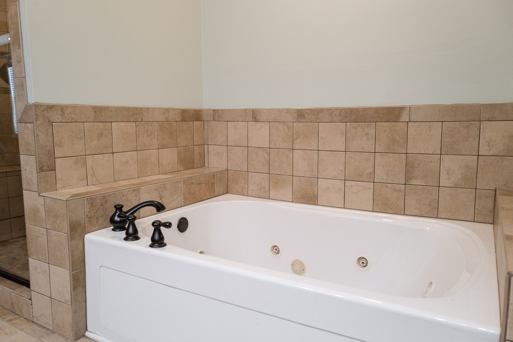1061 Willow Cir Property Photo 27