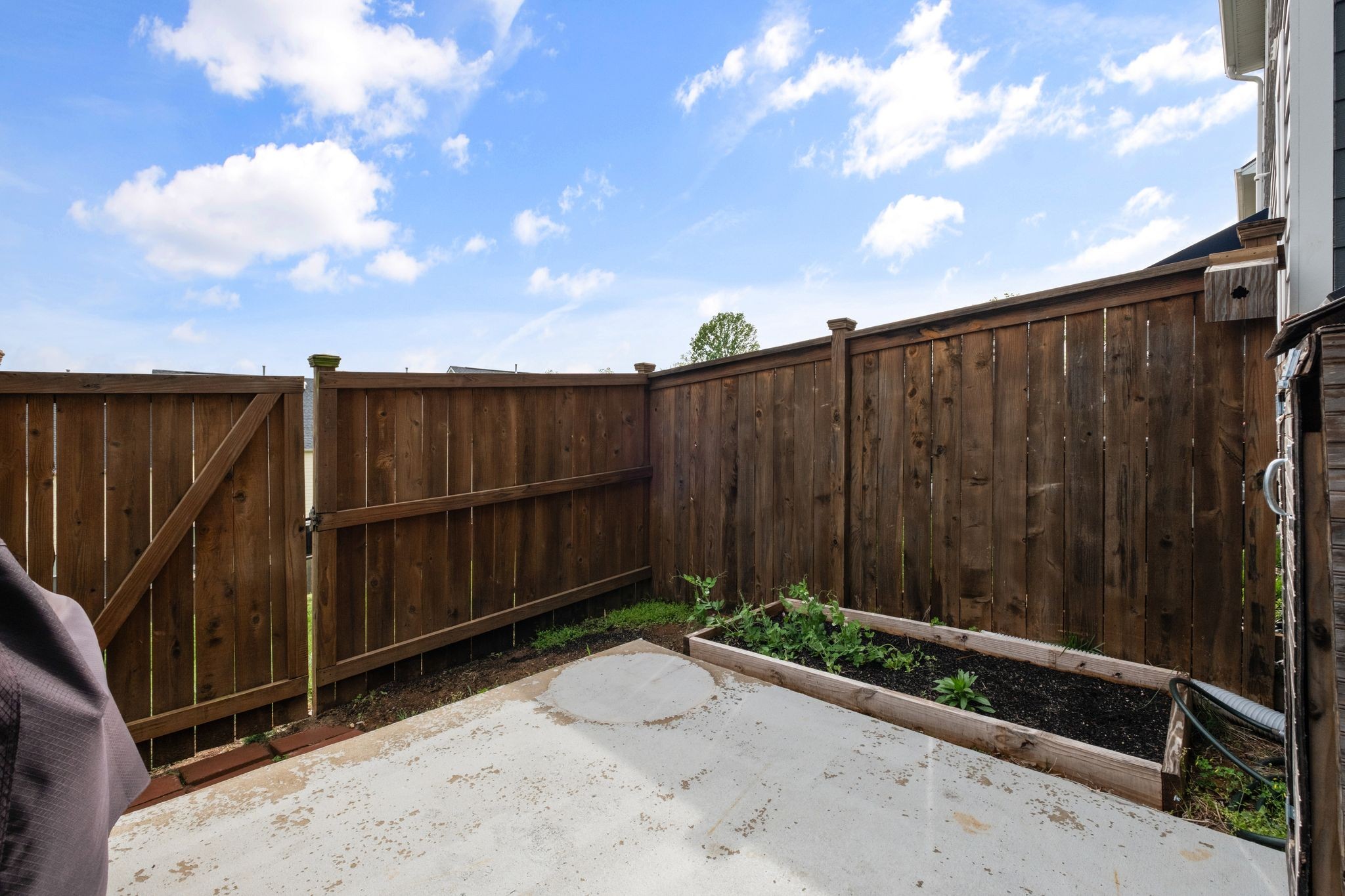 921 Cavan Ln Property Photo 29