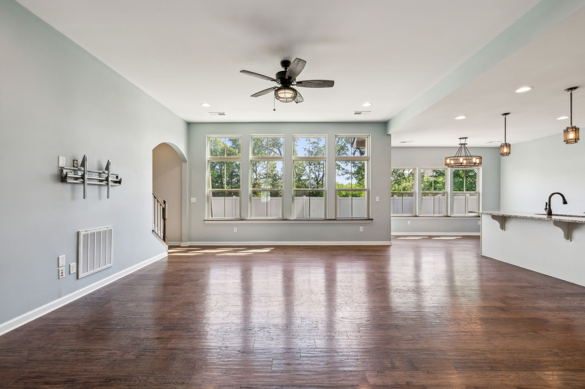2808 Goose Creek Ln Property Photo 8