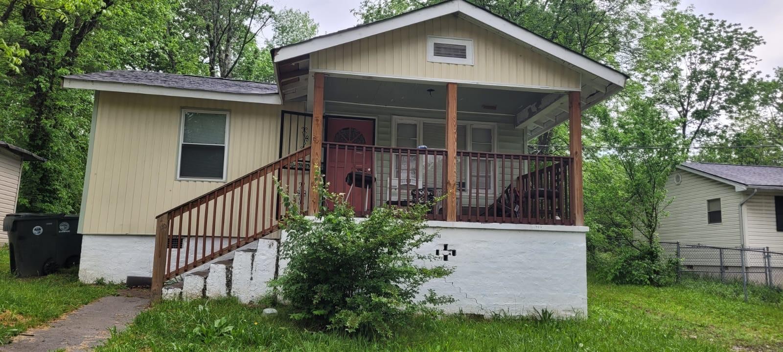 1309 Arlington Avenue Property Photo 1