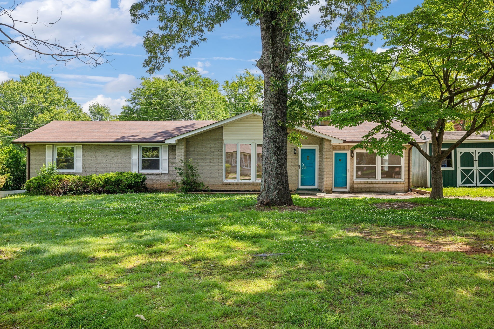 119 Forest Hills Dr Property Photo 1