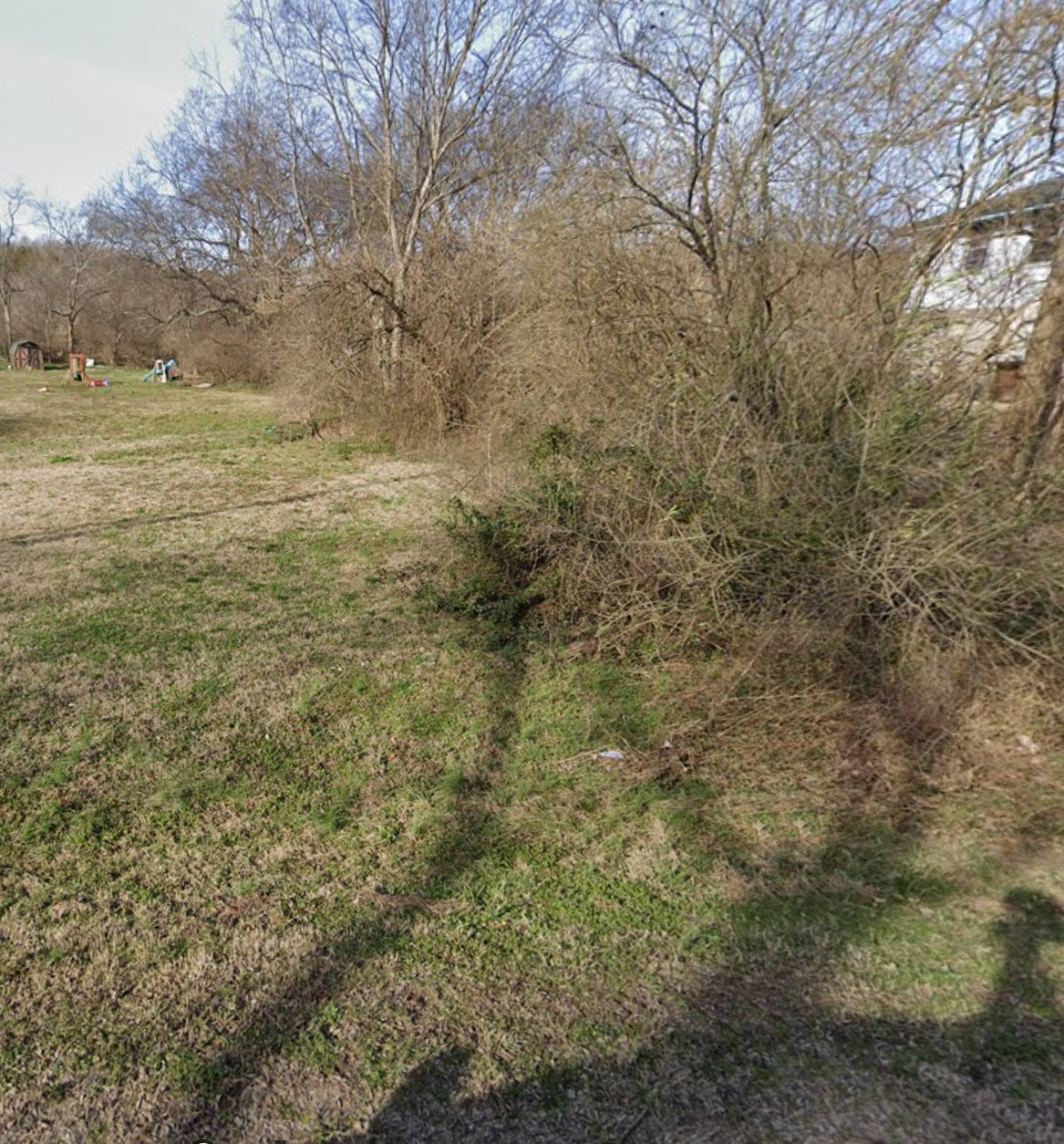 644a W Green Ln Property Photo 1