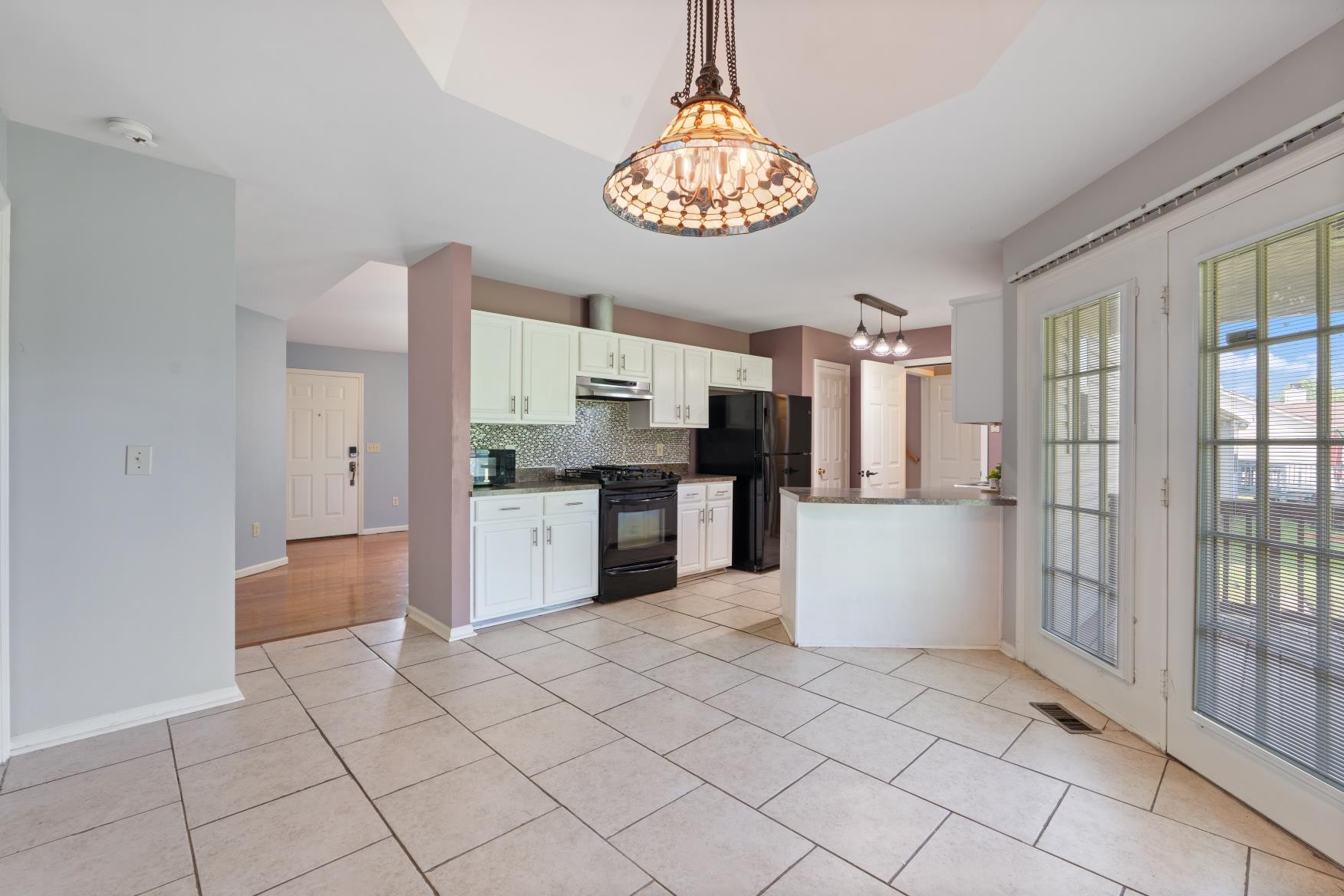 3853 Northbrook Dr Property Photo 13