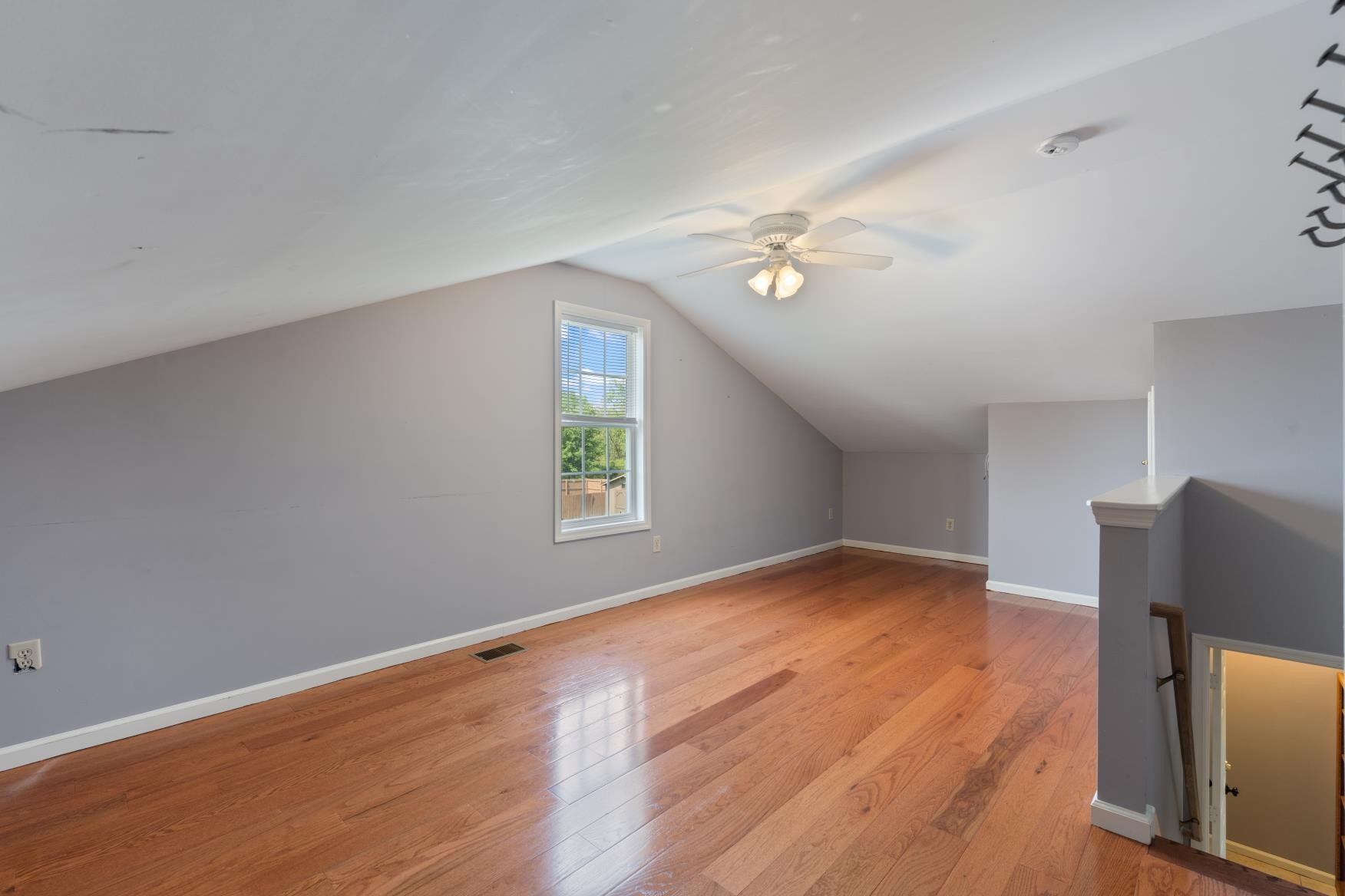 3853 Northbrook Dr Property Photo 24