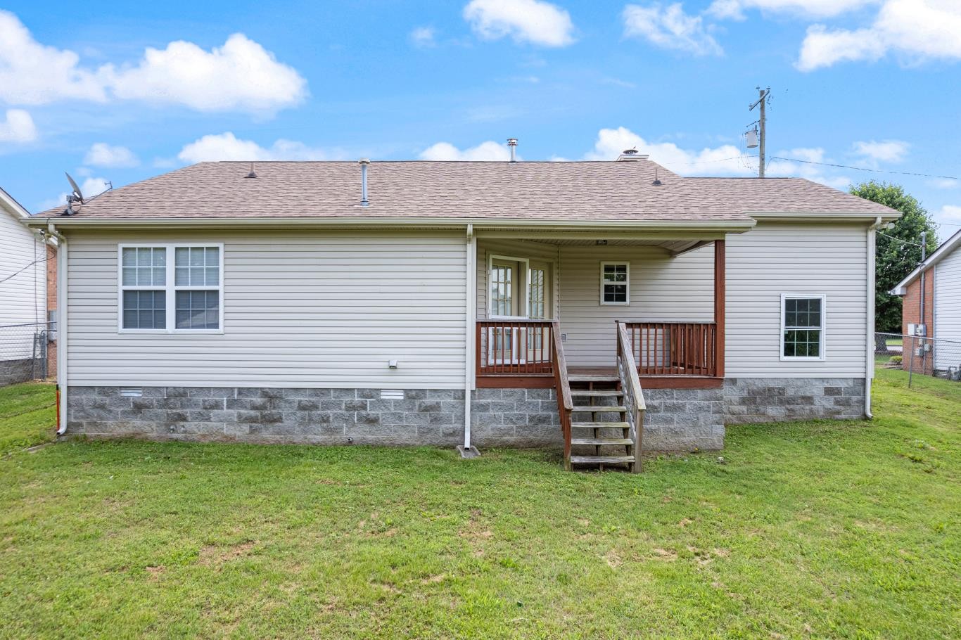 3853 Northbrook Dr Property Photo 39