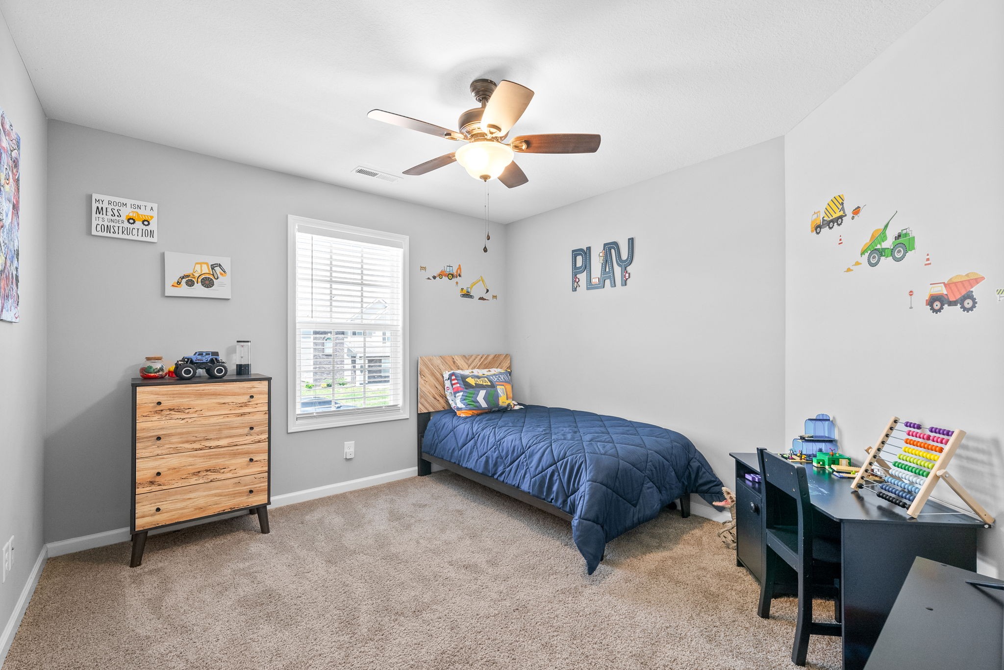 1621 Kestrel Dr Property Photo 25