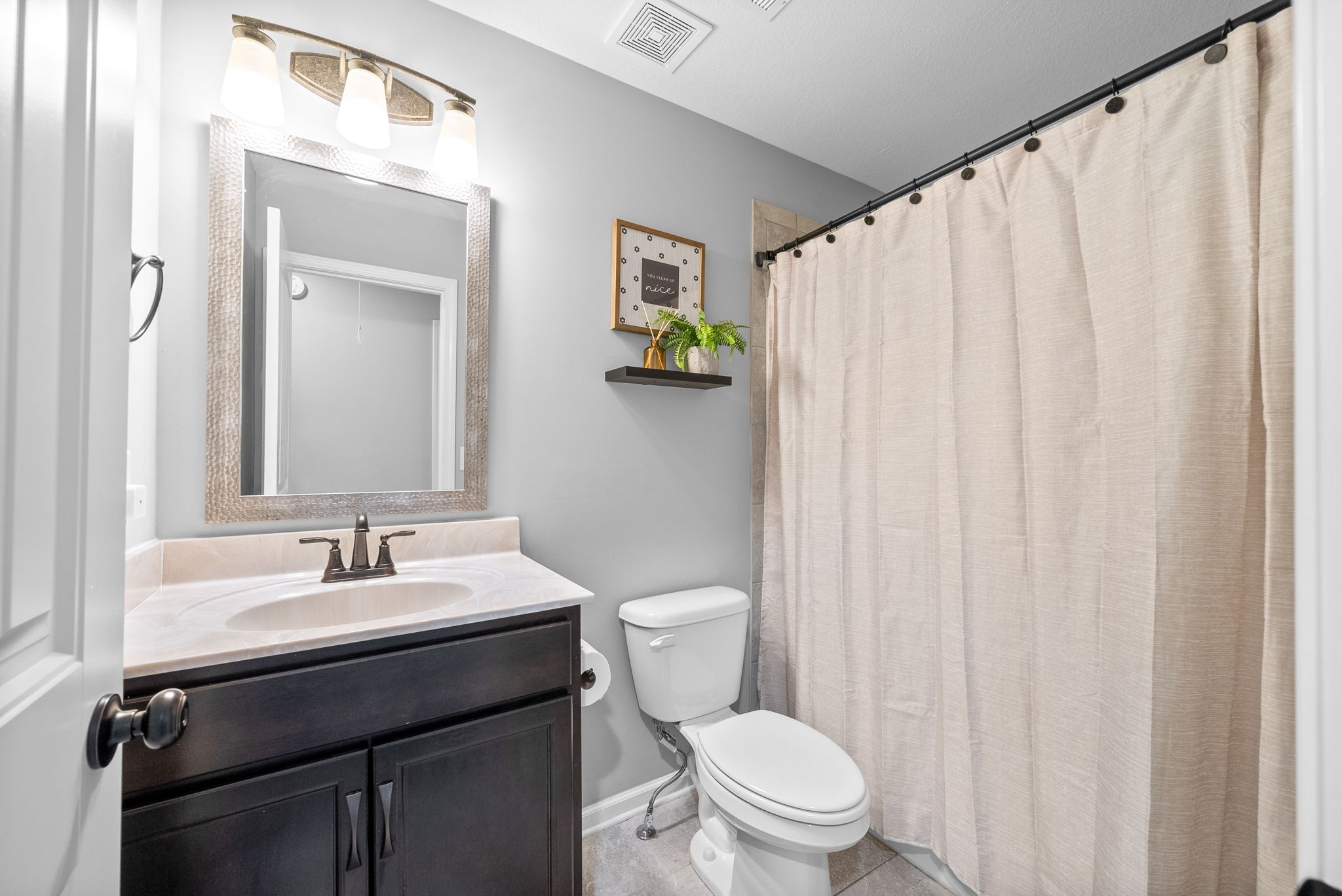 1621 Kestrel Dr Property Photo 27