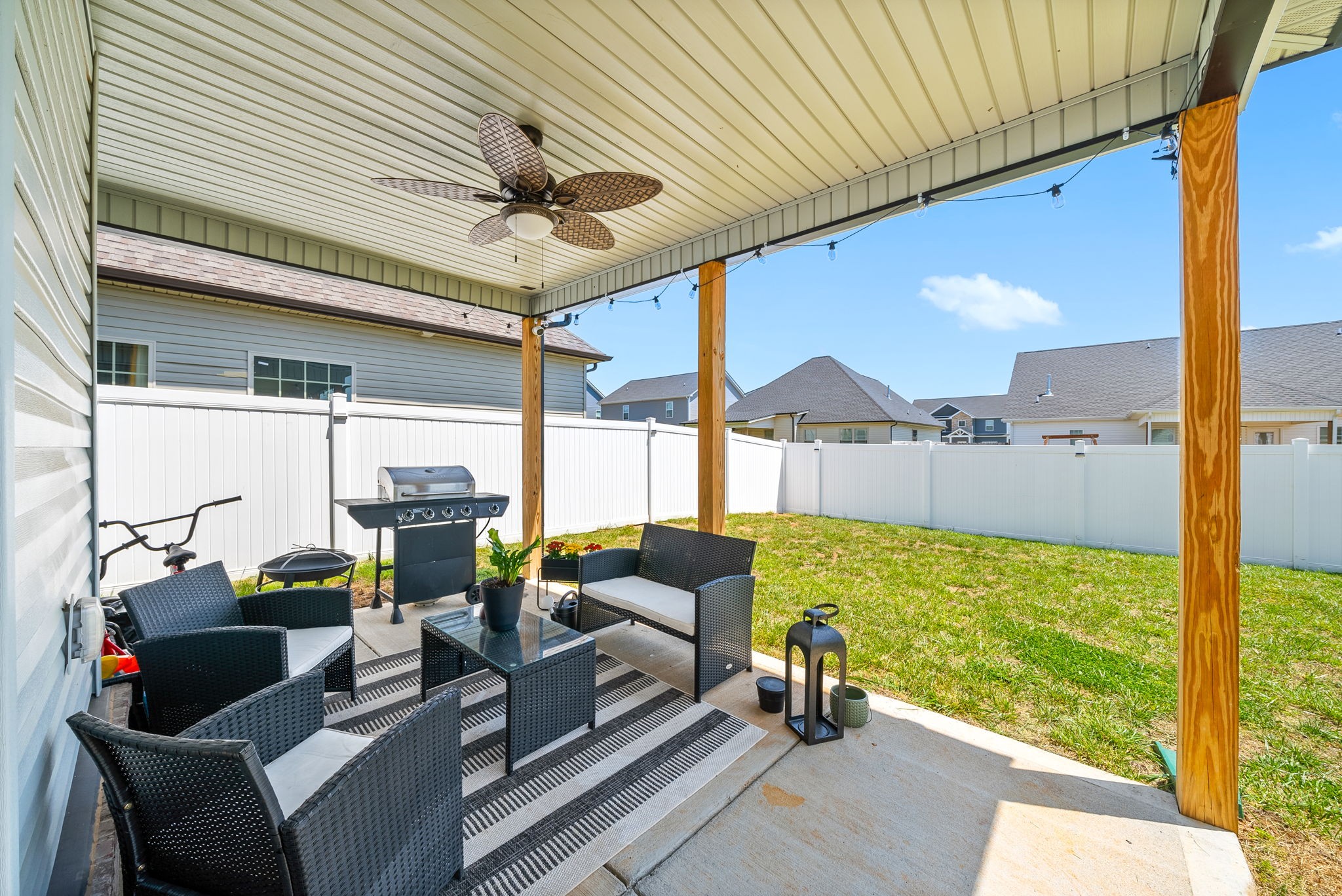 1621 Kestrel Dr Property Photo 36