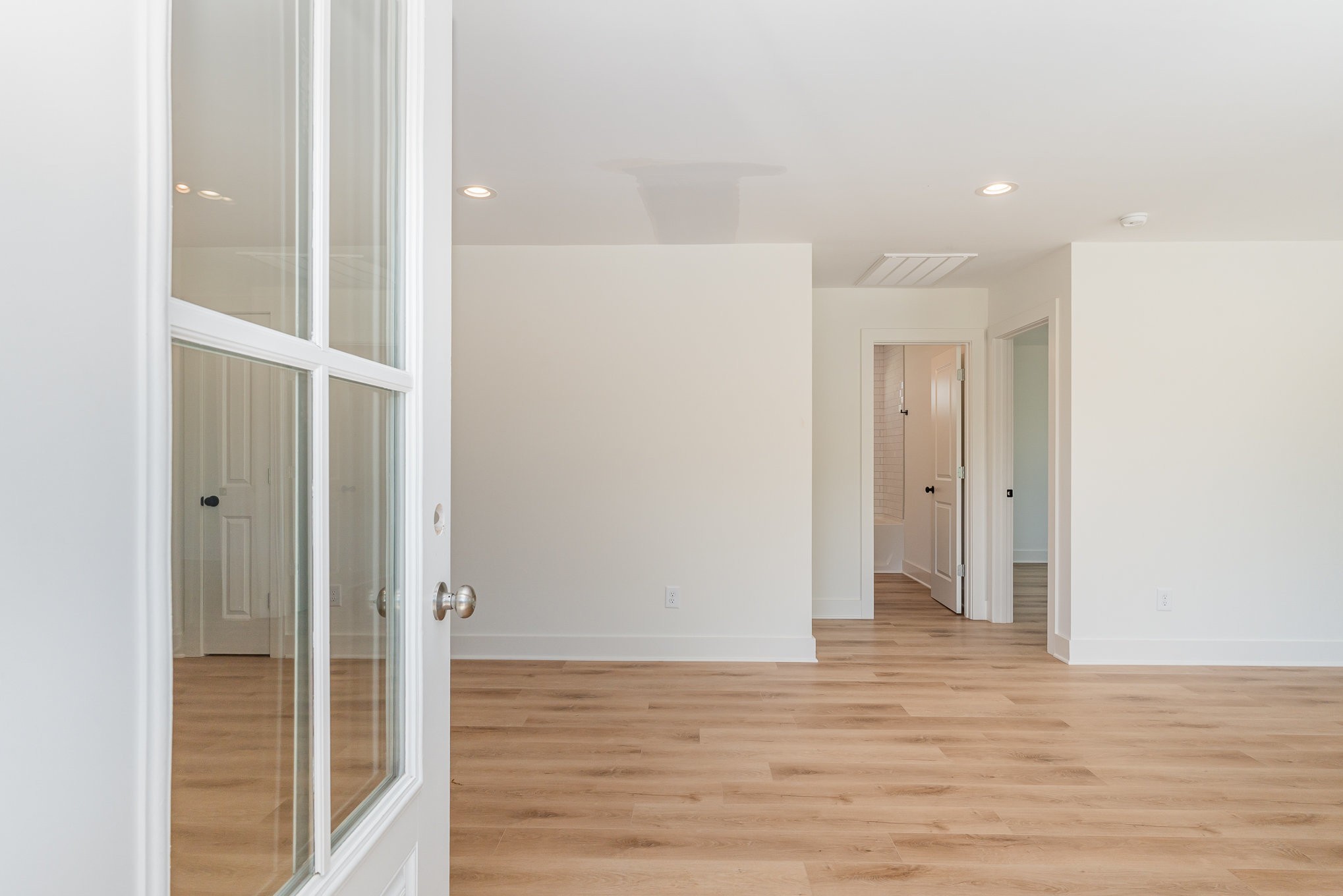 1610 Lawrence St Property Photo 3