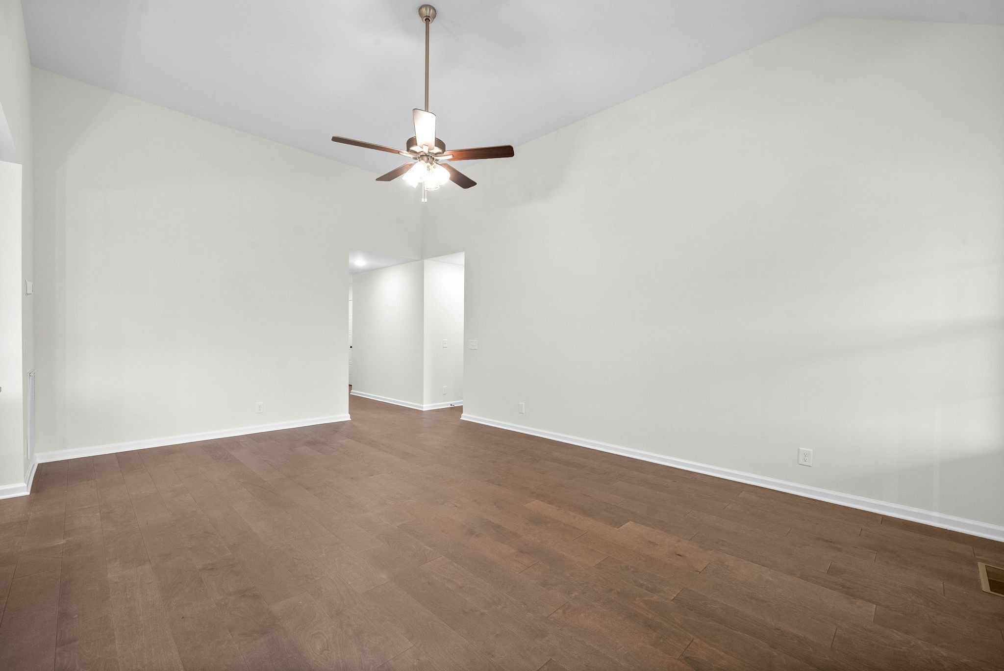 613 Liberty Park Property Photo 9