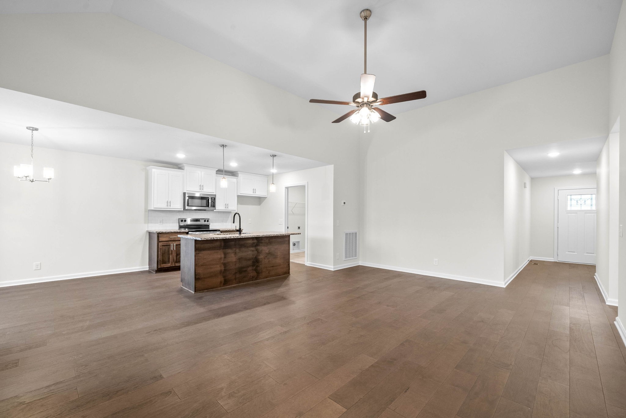 613 Liberty Park Property Photo 10