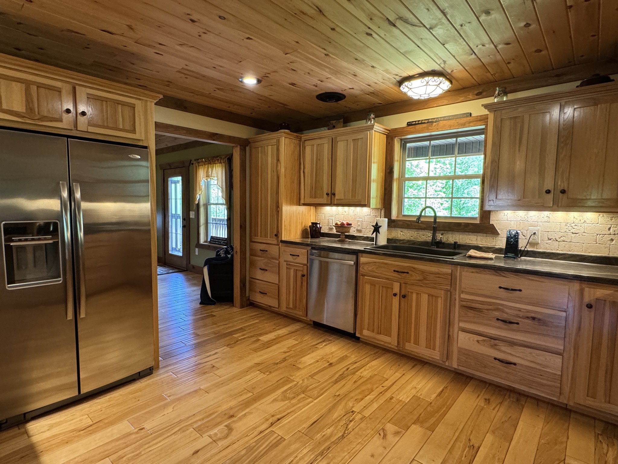 375 Autumn Ridge Ln Property Photo 8