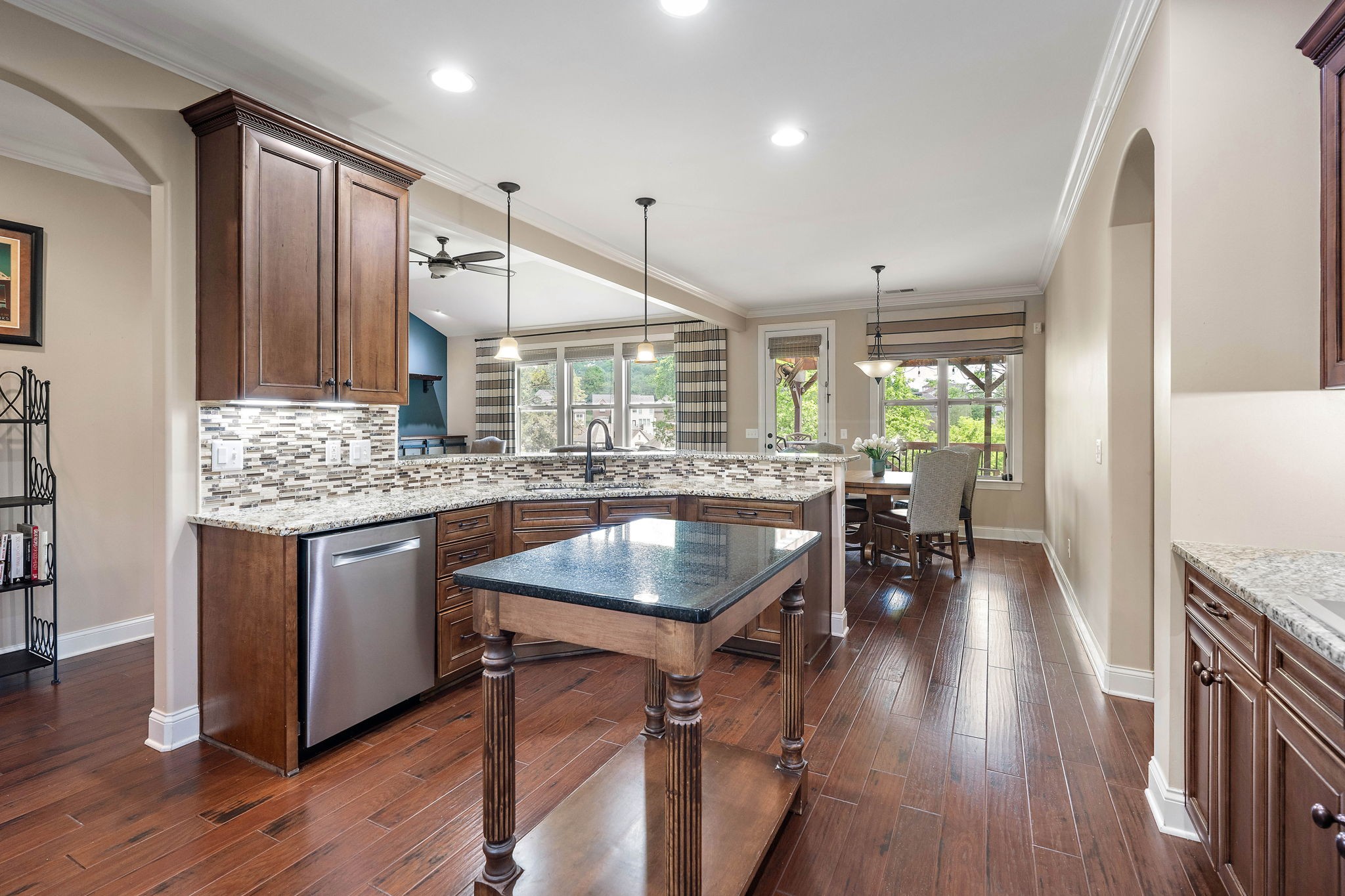5113 Mountainbrook Cir Property Photo 15