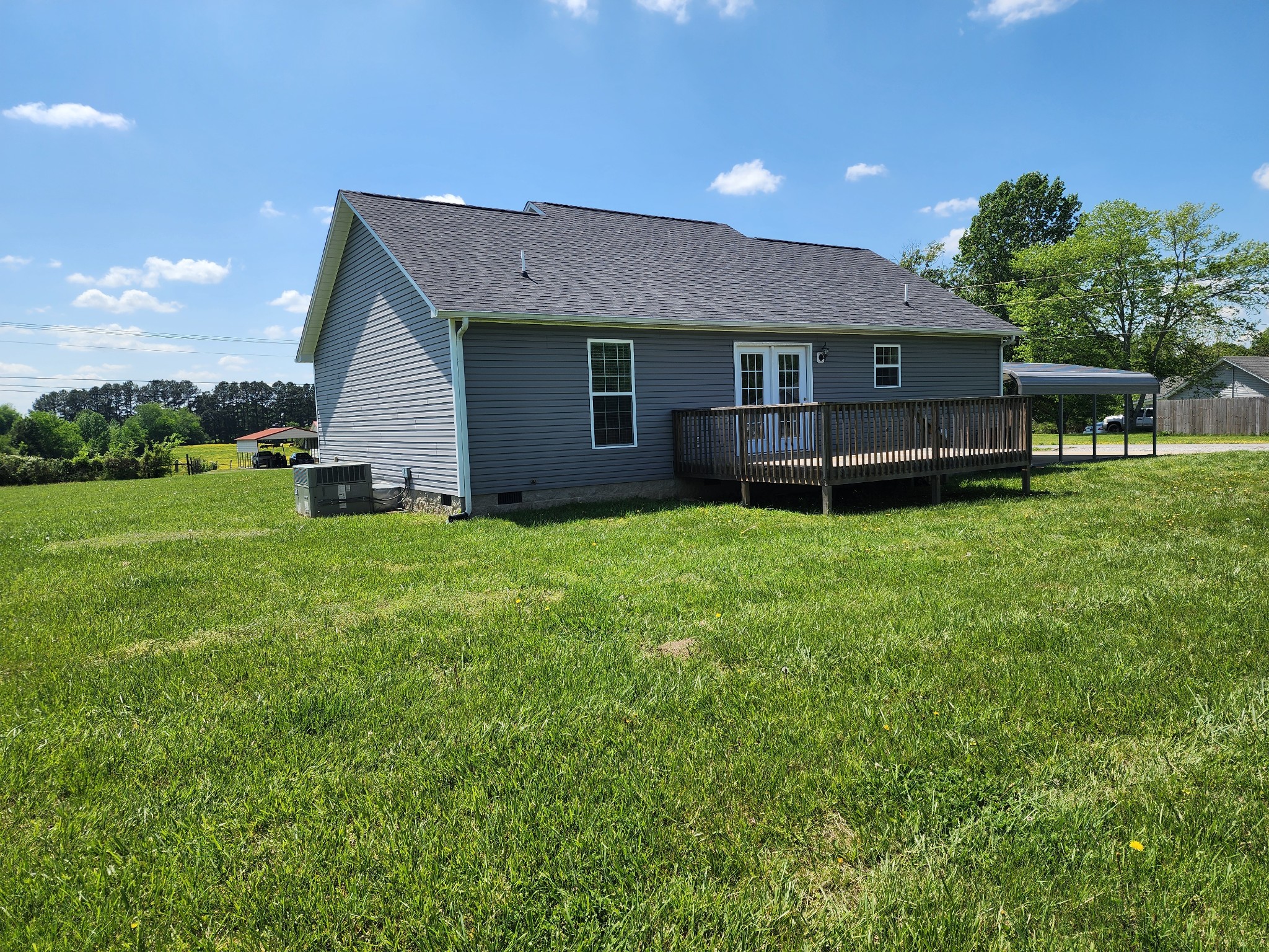 882 Prosser Rd Property Photo 5