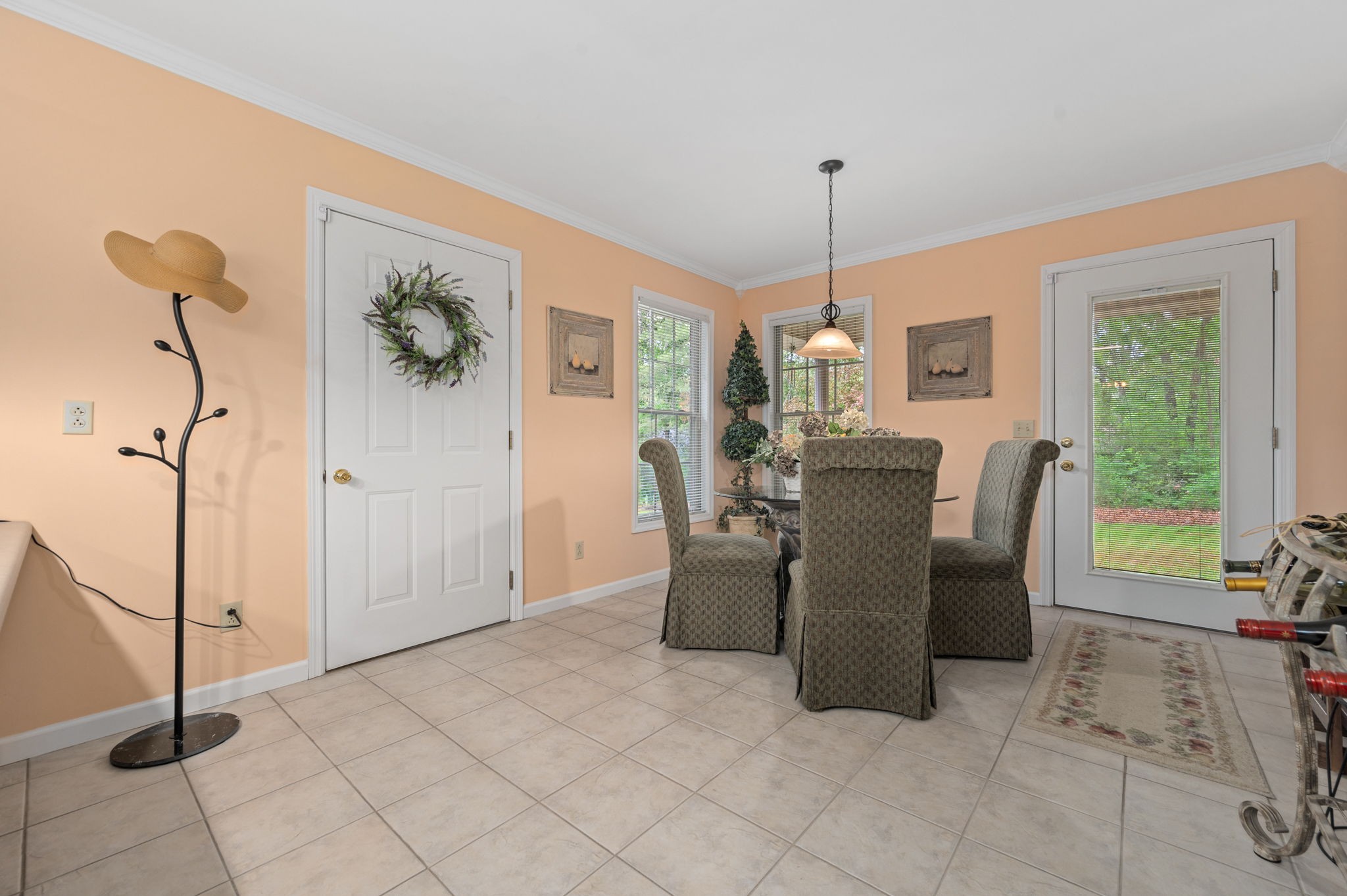 806 Forrest Dr Property Photo 26