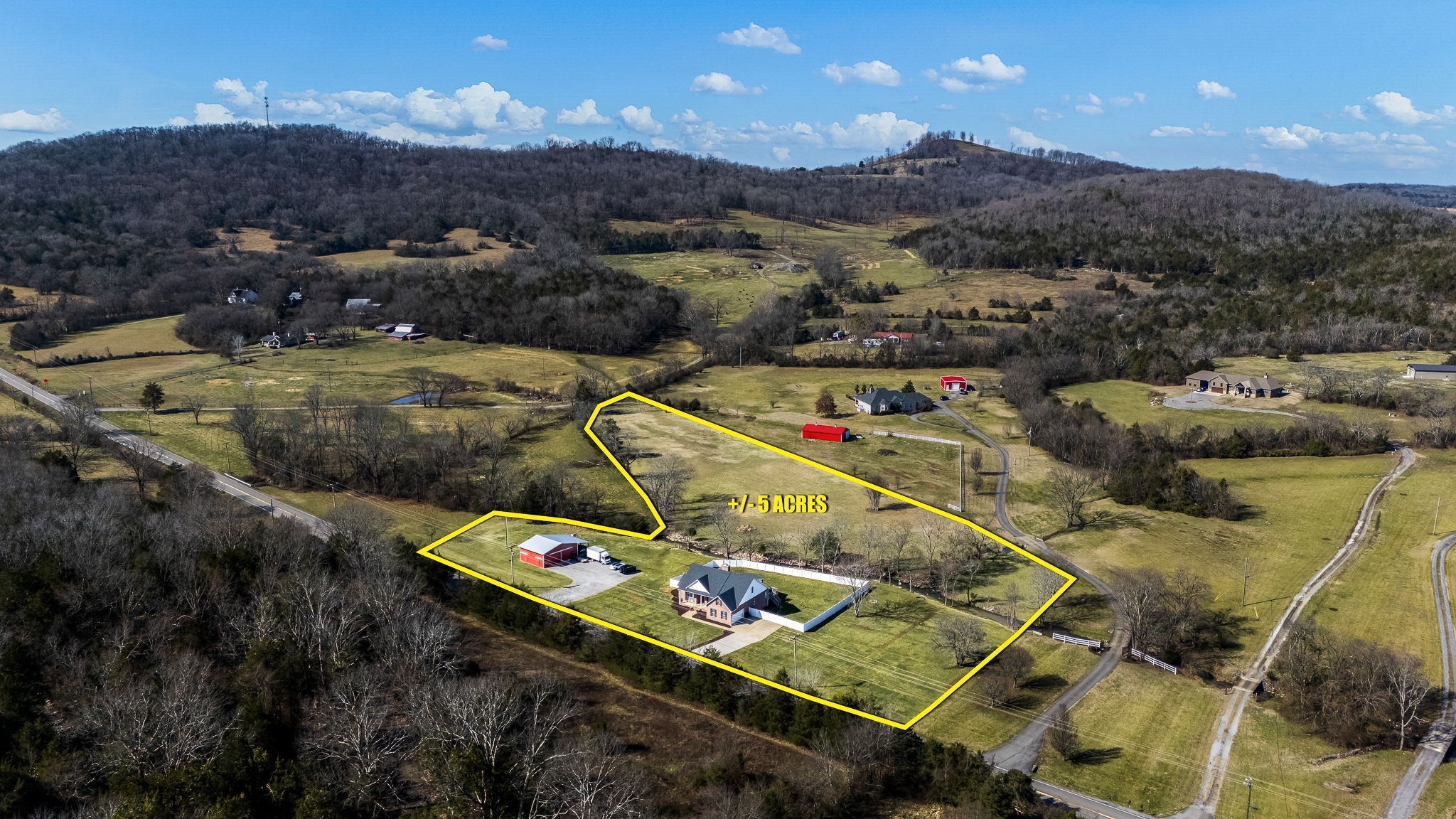 555 Old Woodbury Pike Property Photo 2