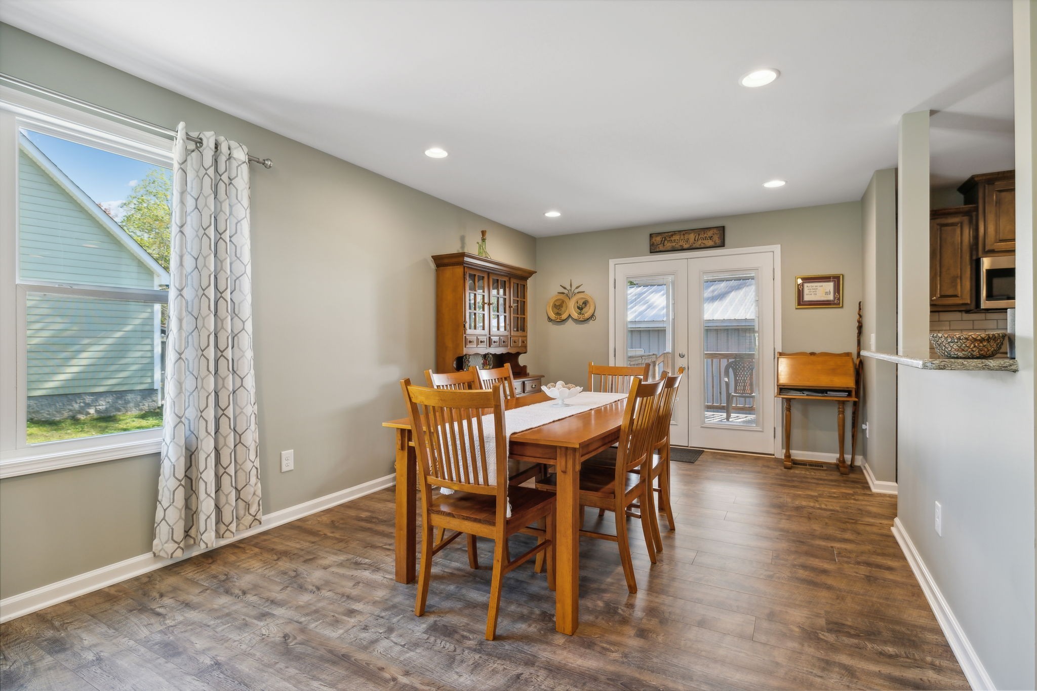 360 Shiloh Ln Property Photo 11