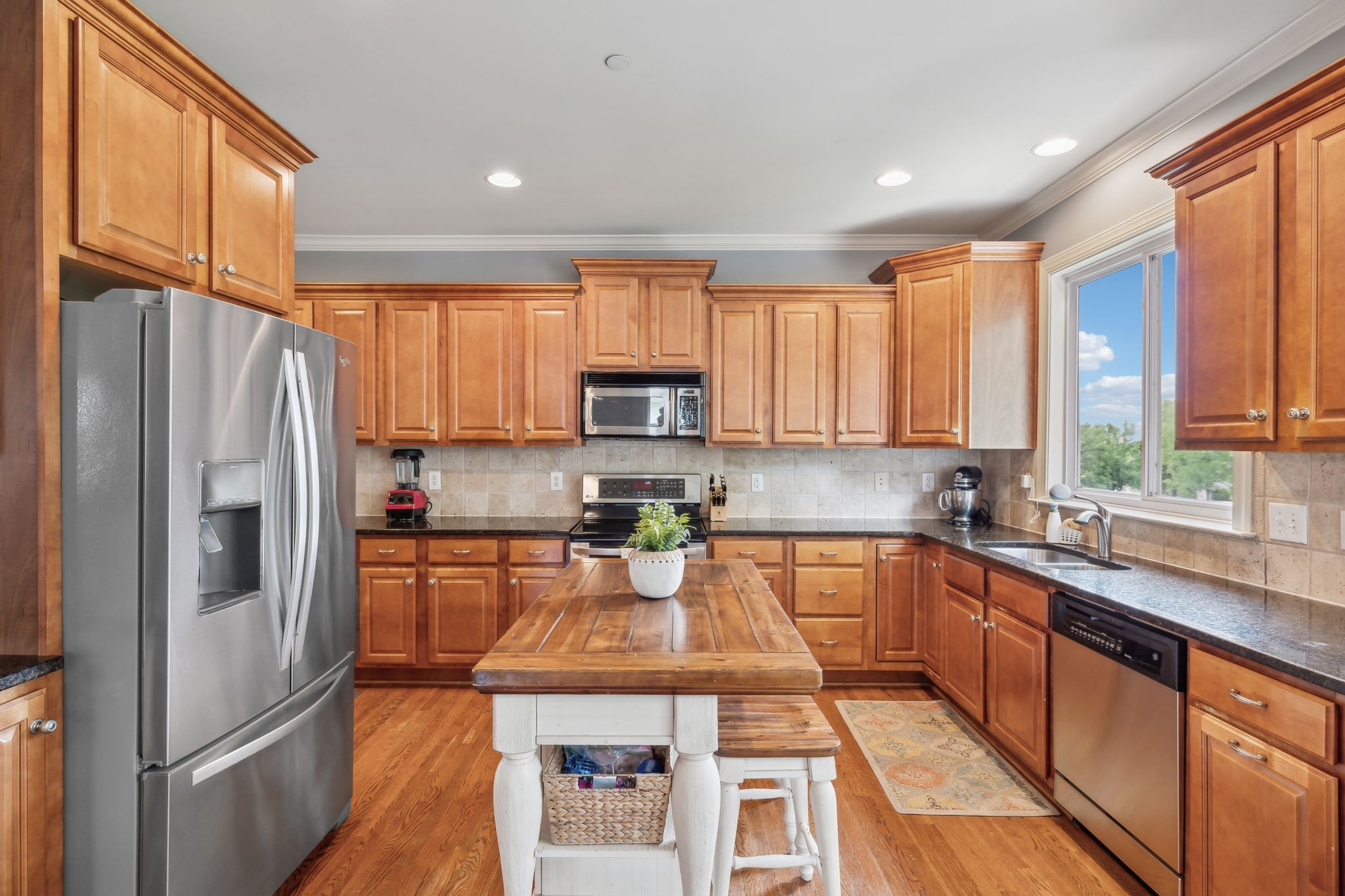 5028 Burke Trl Property Photo 6