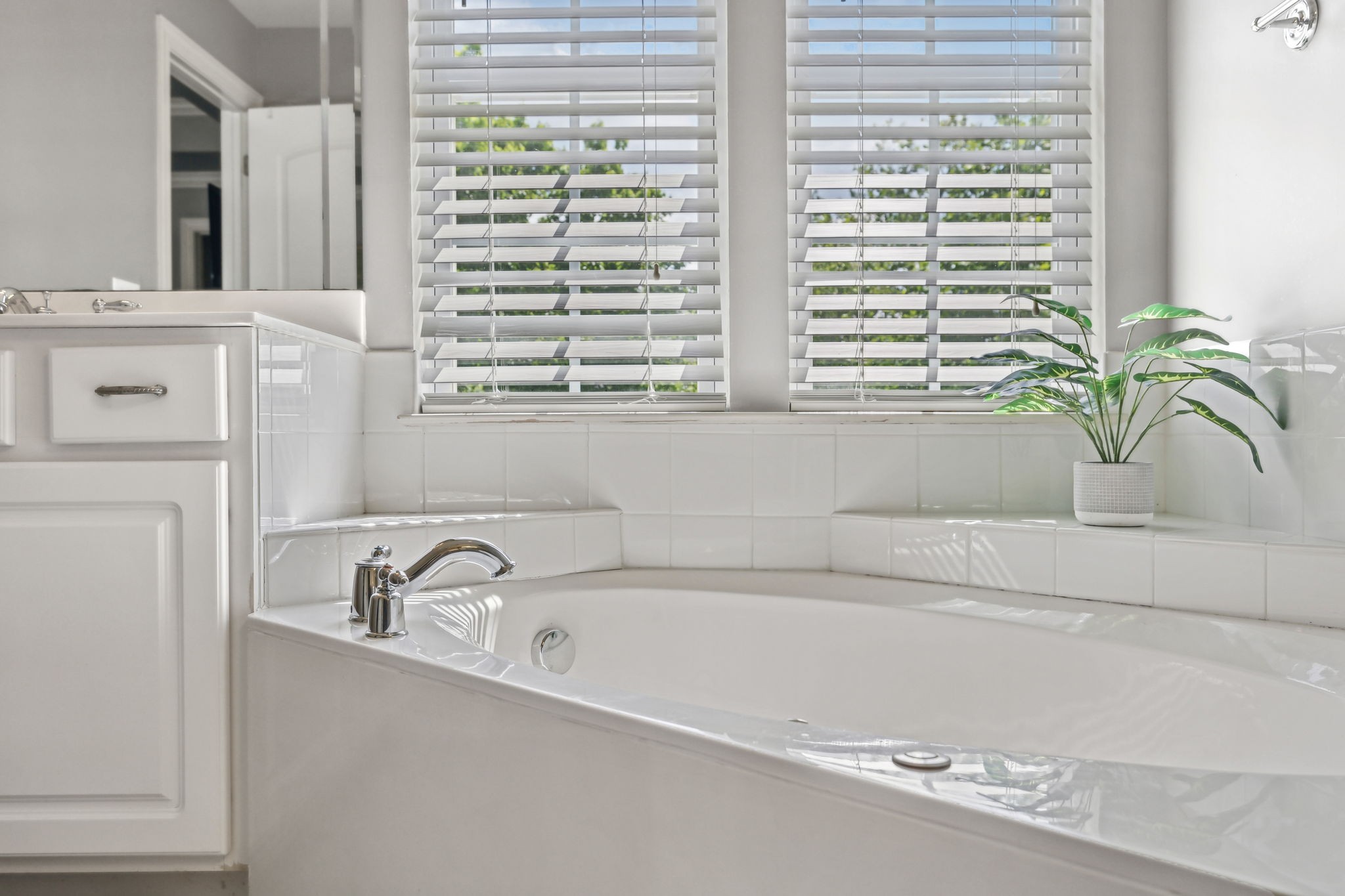 5028 Burke Trl Property Photo 29