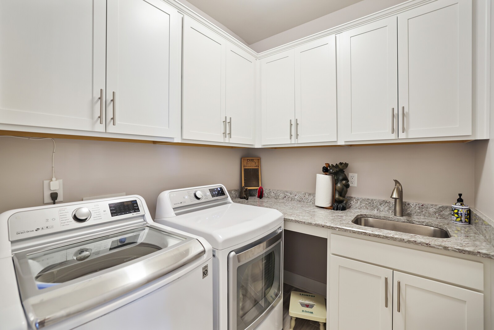 1108 Brixworth Dr Property Photo 15