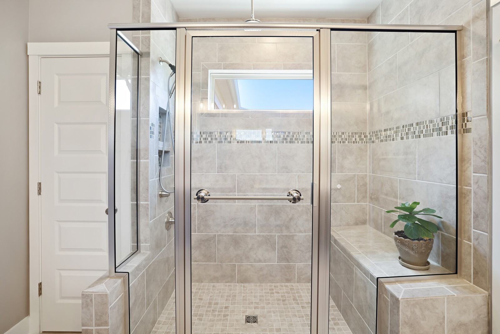 1108 Brixworth Dr Property Photo 38