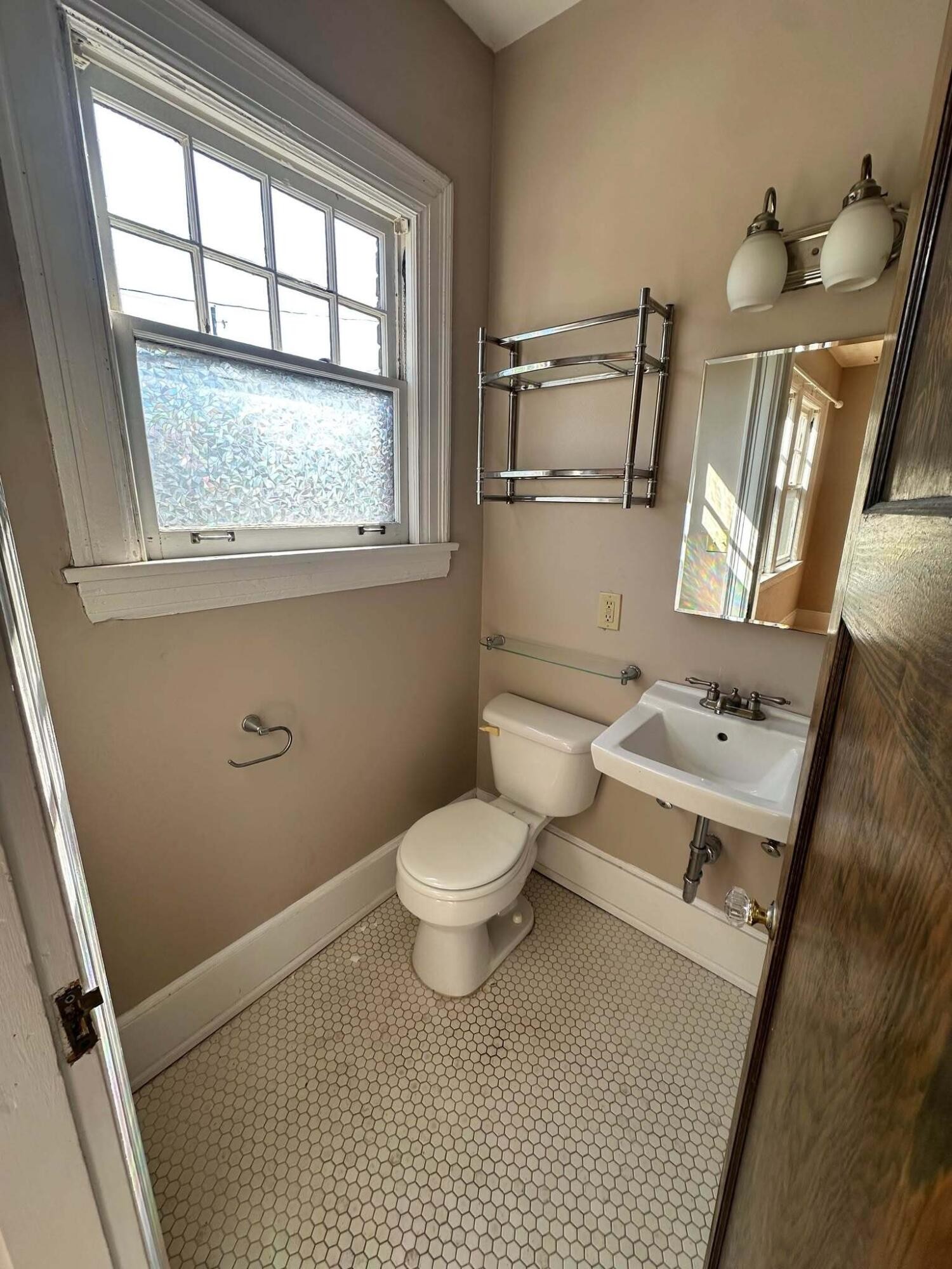 1400 Duncan Avenue Property Photo 4
