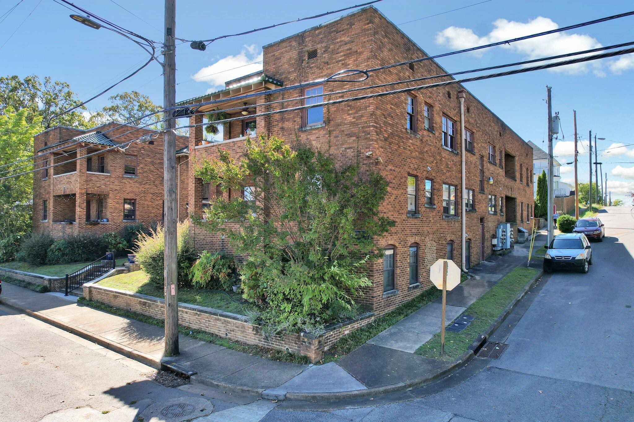 1400 Duncan Avenue Property Photo 7