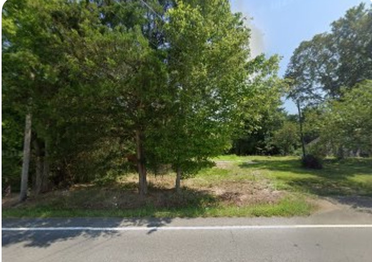 1239 N Main St Property Photo