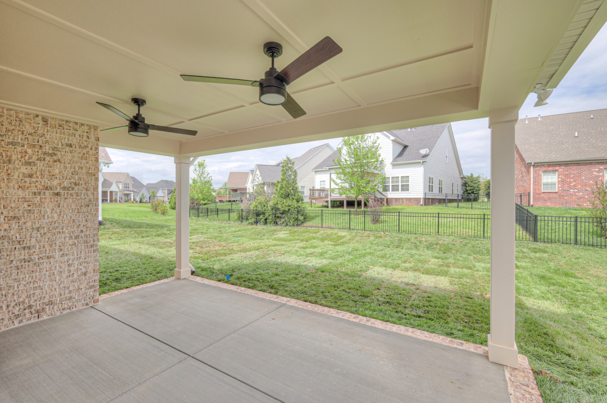 4019 Singing Creek Drive Property Photo 36