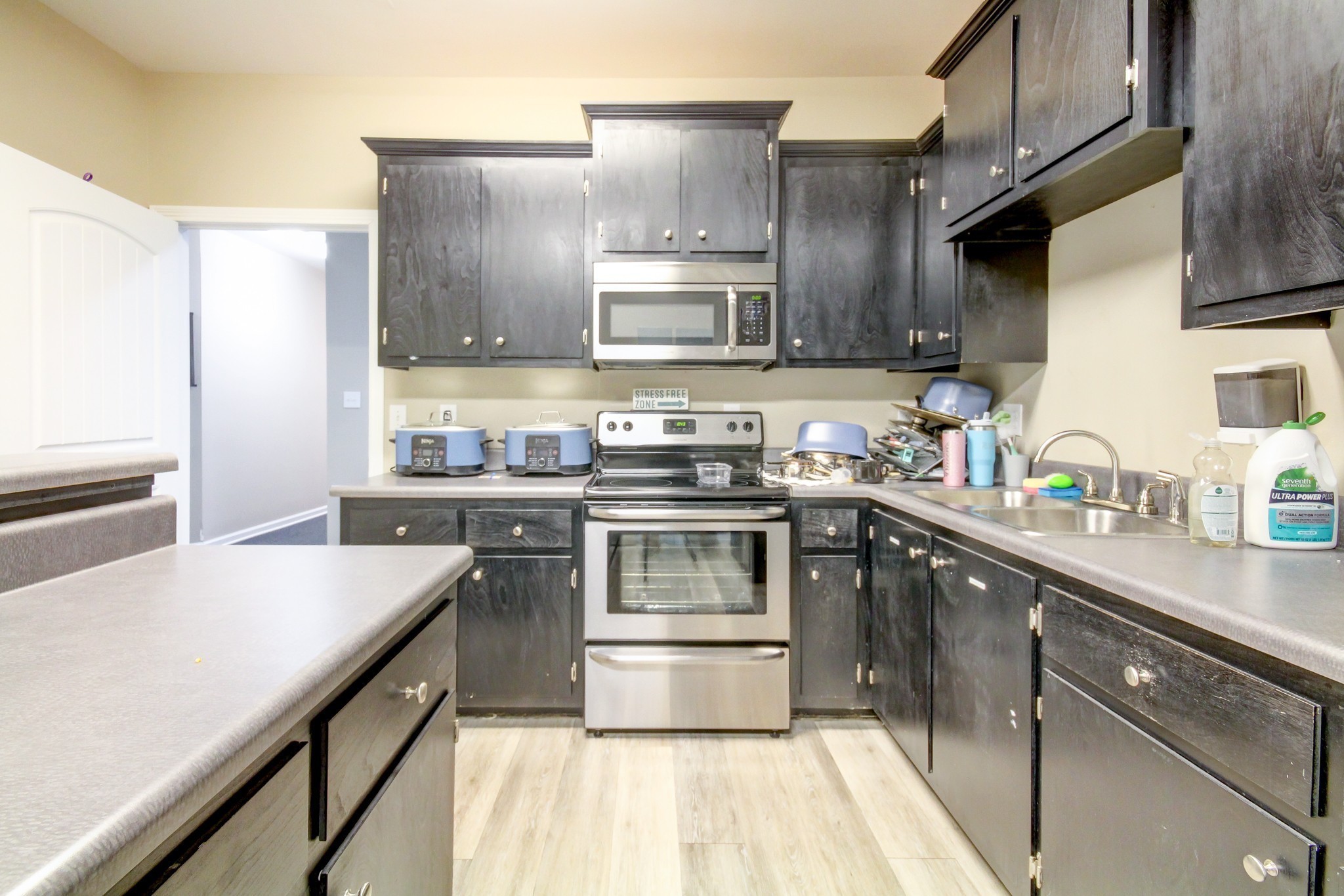 1017 S Riverside Dr Suite 221 Property Photo 18