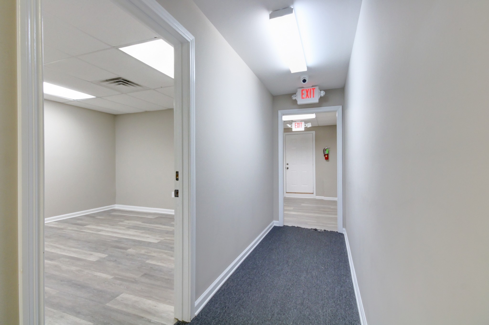 1017 S Riverside Dr Suite 221 Property Photo 24