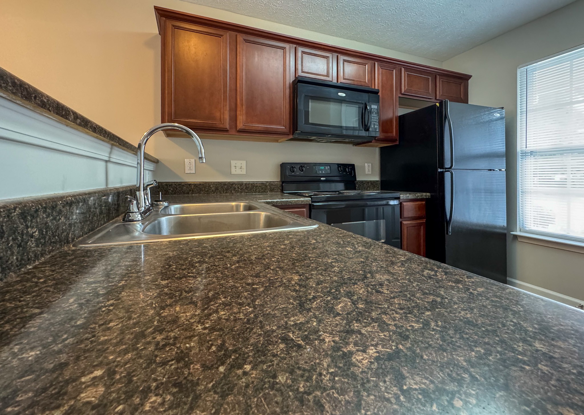 1306 Vermont Ct Property Photo 4